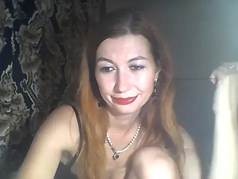 Snapshot of Olesja chatting on 10/02/25, 07:54 Olesja online show from 10/02/25, 07:54