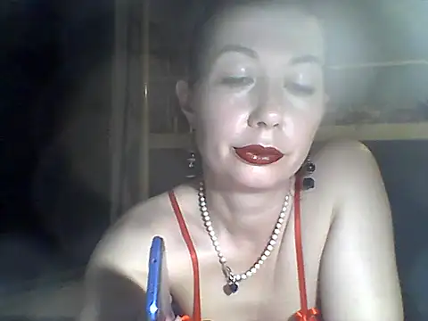 Snapshot of Olesja chatting on 04/08/26, 07:25 Olesja online show from 04/08/26, 07:25