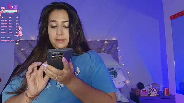 Snapshot of emmajohnss chatting on 03/09/25, 04:38 emmajohnss online show from 03/09/25, 04:38