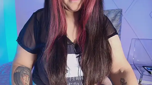 Snapshot of emmajohnss chatting on 09/09/25, 03:50 emmajohnss online show from 09/09/25, 03:50