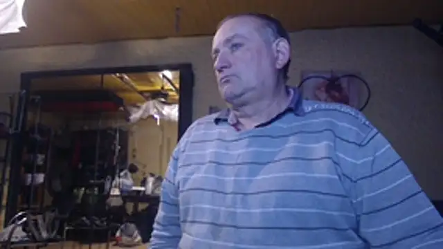 Snapshot of jeanlulu chatting on 11/17/25, 08:47 jeanlulu online show from 11/17/25, 08:47