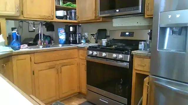 Snapshot of Hornybbw1978 chatting on 02/17/25, 11:31 Hornybbw1978 online show from 02/17/25, 11:31