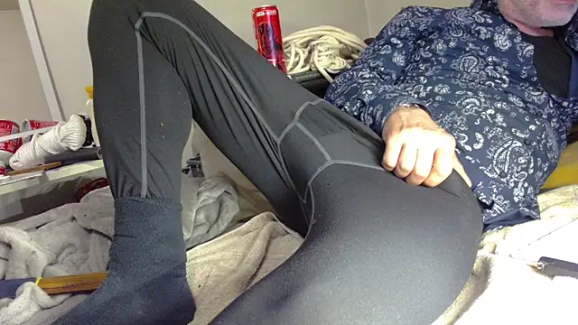 mike30nbg online show from 10/27/25, 08:24