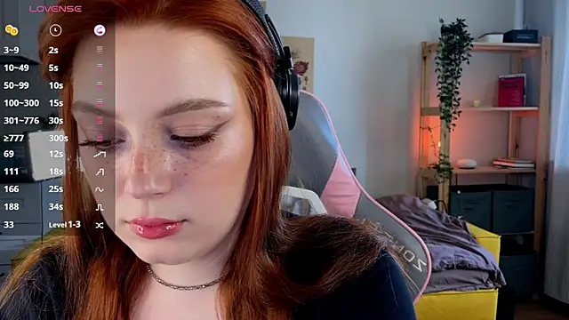 Snapshot of Sofy_Benson chatting on 03/30/26, 01:45 Sofy Benson online show from 03/30/26, 01:45