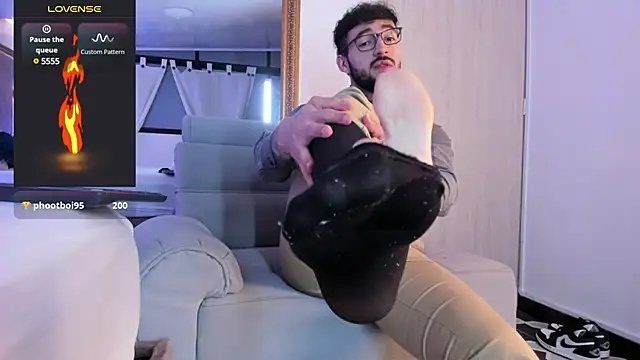 MarkWalker   online show from 02/08/25, 10:50