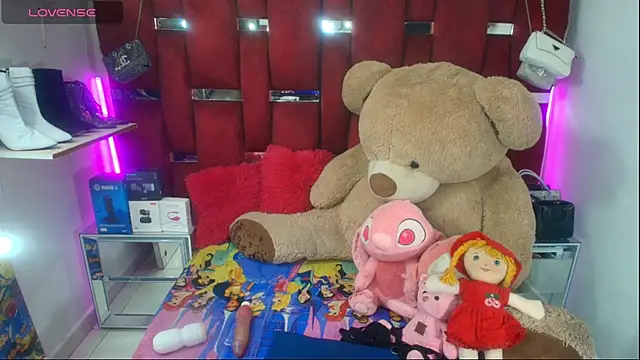 Snapshot of Ginna_doll chatting on 05/16/26, 06:28 Ginna doll online show from 05/16/26, 06:28