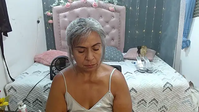 lalisha 96 online show from 11/27/25, 01:51