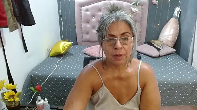 lalisha 96 online show from 04/07/26, 01:17