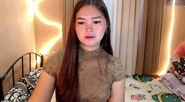 Snapshot of Itsme_claire chatting on 02/17/25, 10:25 Itsme claire online show from 02/17/25, 10:25