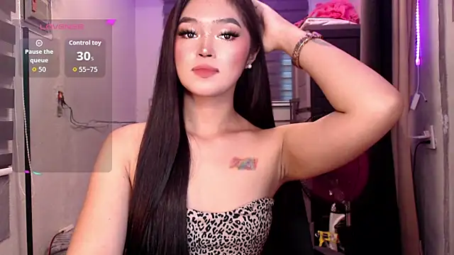 Snapshot of Itsme_claire chatting on 02/26/26, 11:15 Itsme claire online show from 02/26/26, 11:15