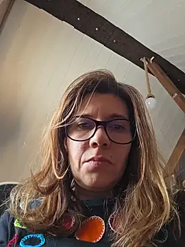 Lina lou4 online show from 02/23/26, 02:03