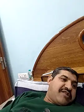 Amandev7 online show from 02/05/26, 03:55