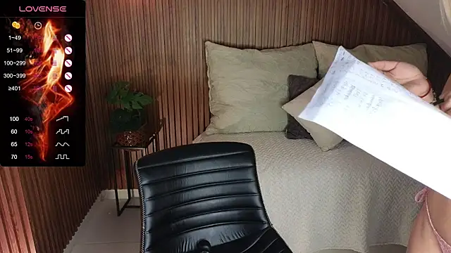 AmelieAxie online show from 02/19/25, 06:55