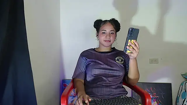 Snapshot of luciana_keating chatting on 12/09/24, 11:34 luciana keating online show from 12/09/24, 11:34