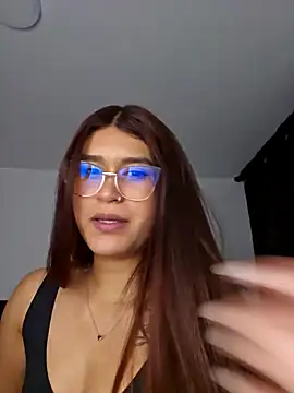 Snapshot of Bunny22_ chatting on 01/16/25, 04:17 Bunny22 online show from 01/16/25, 04:17