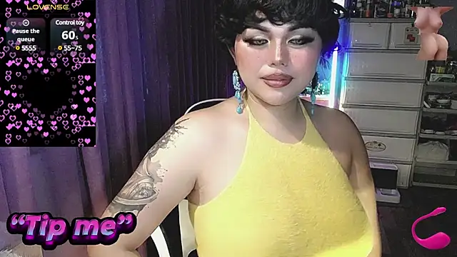 Snapshot of cherry_RED5 chatting on 12/29/24, 02:49 cherry RED5 online show from 12/29/24, 02:49