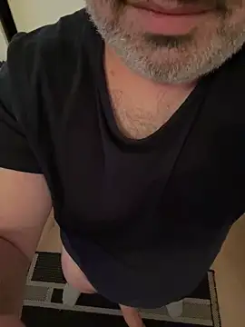 Snapshot of mpowerintime chatting on 02/14/25, 01:29 mpowerintime online show from 02/14/25, 01:29