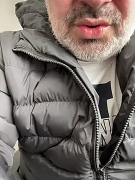 Snapshot of mpowerintime chatting on 03/07/25, 07:41 mpowerintime online show from 03/07/25, 07:41