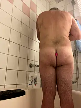 Snapshot of mpowerintime chatting on 09/13/25, 03:50 mpowerintime online show from 09/13/25, 03:50