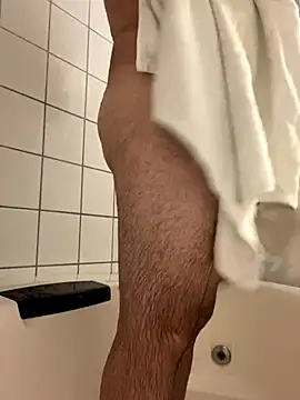 Snapshot of mpowerintime chatting on 09/16/25, 03:51 mpowerintime online show from 09/16/25, 03:51