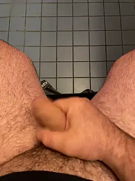 Snapshot of mpowerintime chatting on 10/10/25, 04:22 mpowerintime online show from 10/10/25, 04:22