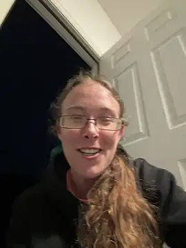 Dakota 02 online show from 08/08/26, 12:57