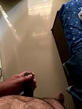 Rahuldhe22 online show from 10/13/25, 06:35