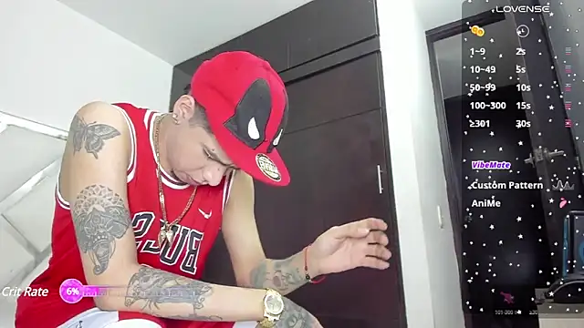 Snapshot of zack_isaac777 chatting on 12/17/24, 04:23 zack isaac777 online show from 12/17/24, 04:23