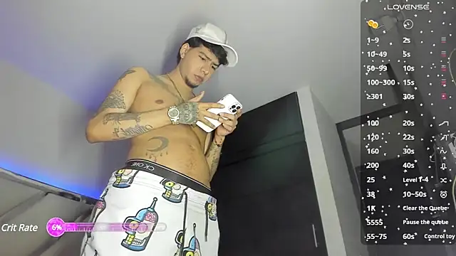 Snapshot of zack_isaac777 chatting on 03/06/25, 09:09 zack isaac777 online show from 03/06/25, 09:09