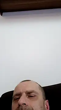 Snapshot of Roman0798 chatting on 12/12/24, 09:30 Roman0798 online show from 12/12/24, 09:30