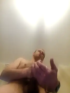 Snapshot of Roman0798 chatting on 03/11/25, 06:43 Roman0798 online show from 03/11/25, 06:43