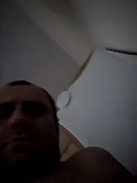 Snapshot of Roman0798 chatting on 11/13/25, 07:07 Roman0798 online show from 11/13/25, 07:07