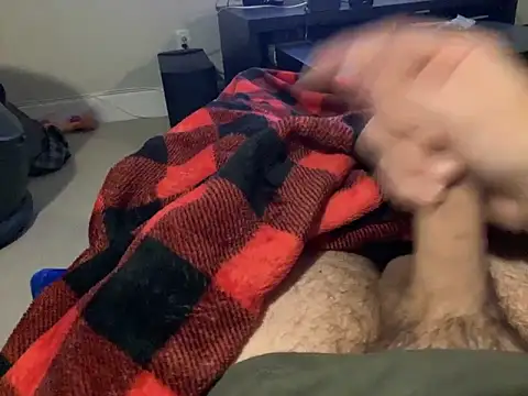 Snapshot of northcock87 chatting on 12/06/24, 01:29 northcock87 online show from 12/06/24, 01:29