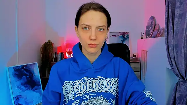 EmilyWilden online show from 12/09/24, 06:45