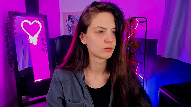 EmilyWilden online show from 01/03/25, 08:32