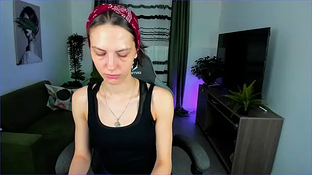 EmilyWilden online show from 01/16/25, 08:33