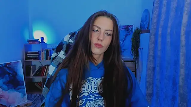 EmilyWilden online show from 10/01/25, 08:20