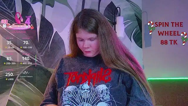 Snapshot of RubyValen chatting on 01/13/26, 01:11 RubyValen online show from 01/13/26, 01:11