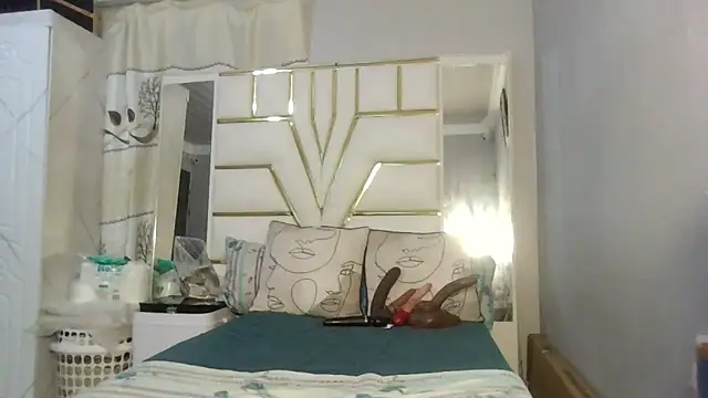 SexyyNana online show from 02/14/26, 02:08