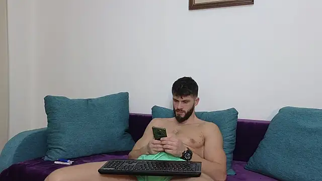 TheTopAlex online show from 02/02/25, 04:32