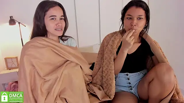 Snapshot of sexychanell_18 chatting on 01/21/25, 03:43 sexychanell 18 online show from 01/21/25, 03:43