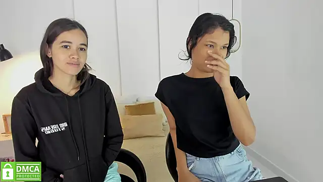 Snapshot of sexychanell_18 chatting on 02/18/25, 12:49 sexychanell 18 online show from 02/18/25, 12:49