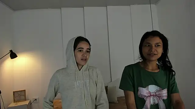 Snapshot of sexychanell_18 chatting on 02/25/25, 12:45 sexychanell 18 online show from 02/25/25, 12:45