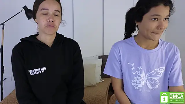 Snapshot of sexychanell_18 chatting on 09/09/25, 12:59 sexychanell 18 online show from 09/09/25, 12:59