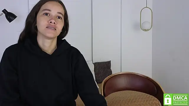 Snapshot of sexychanell_18 chatting on 09/17/25, 01:13 sexychanell 18 online show from 09/17/25, 01:13