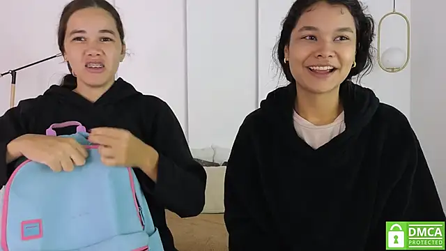 Snapshot of sexychanell_18 chatting on 09/20/25, 01:01 sexychanell 18 online show from 09/20/25, 01:01