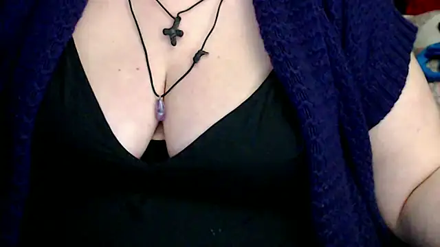 Snapshot of mayasmith chatting on 03/25/26, 07:20 mayasmith online show from 03/25/26, 07:20