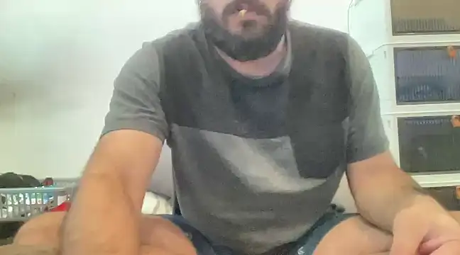 Snapshot of casanovacasa1 chatting on 03/09/25, 04:44 casanovacasa1 online show from 03/09/25, 04:44