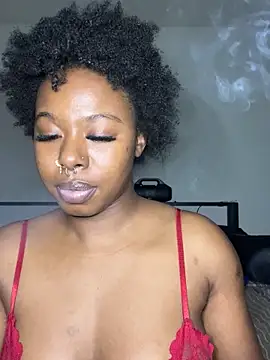 Snapshot of TinyBlazian901 chatting on 03/05/26, 04:08 TinyBlazian901 online show from 03/05/26, 04:08