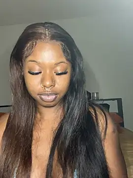 Snapshot of TinyBlazian901 chatting on 04/05/26, 02:31 TinyBlazian901 online show from 04/05/26, 02:31